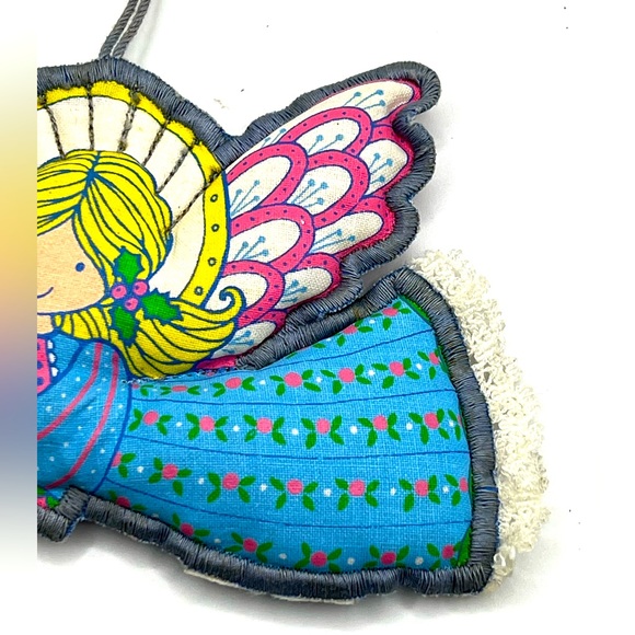 Vintage Hallmark Flying Angel of Music Blue Fabric Christmas Tree Ornament 1979 - Picture 3 of 5